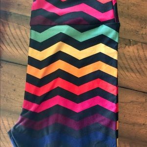 Lularoe leggings- colorful!